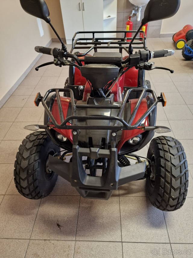 Elektrická čtyřkolka HECHT 56155