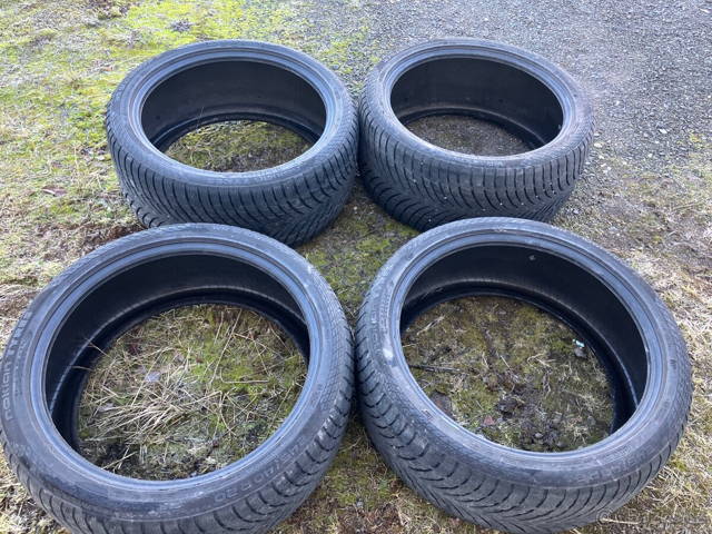 Pneu Nokian WR Snowproof P