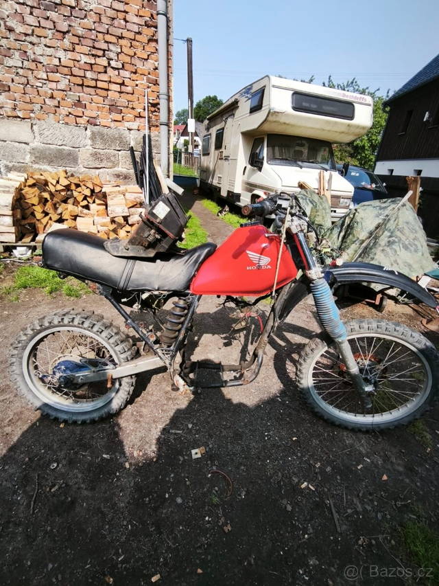 Honda xr600r