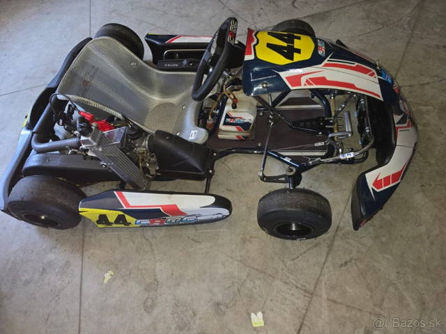 Motokára Croc Rotax minimax