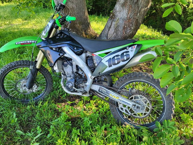 Predám kawasaki kxf 250