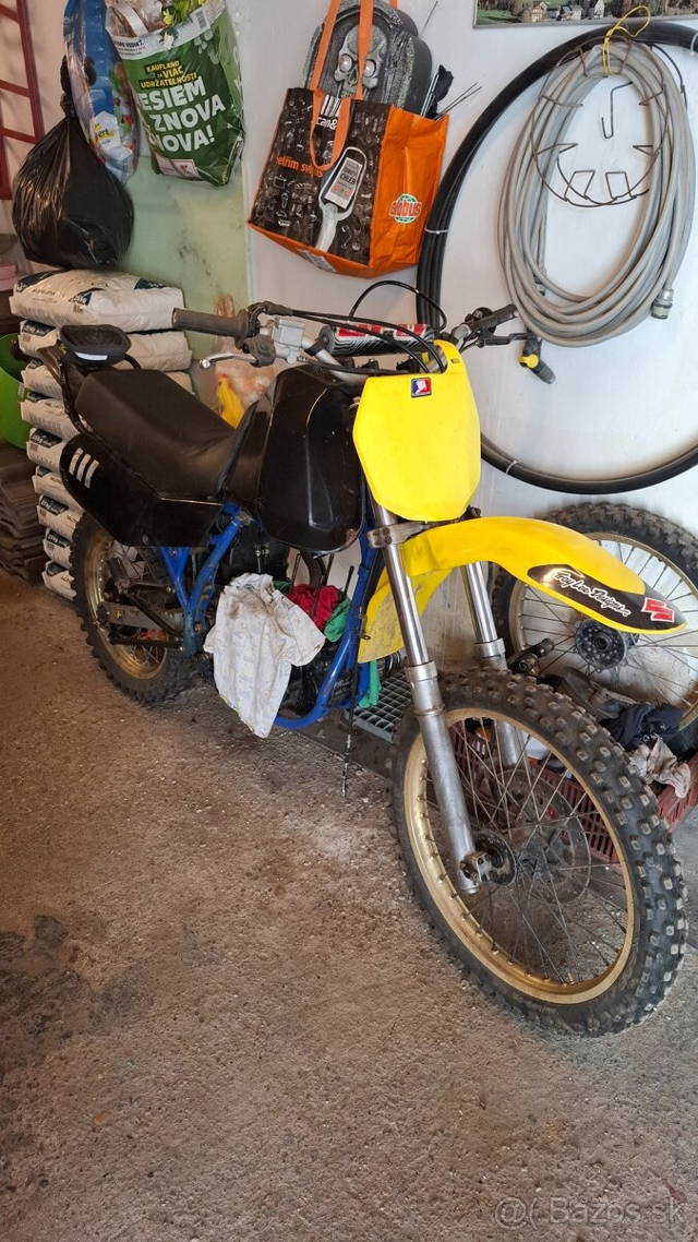Suzuki dr 600
