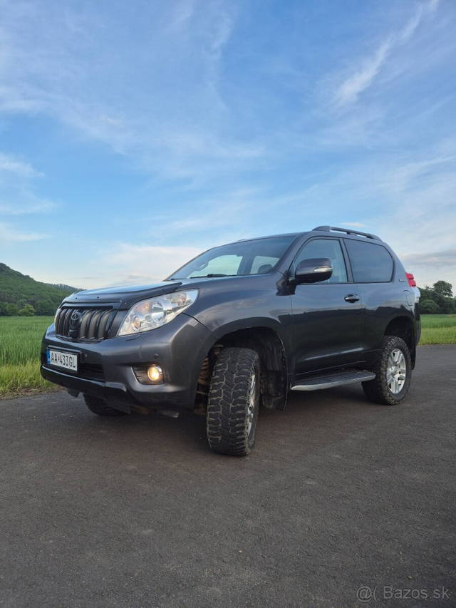 TOYOTA Land cruiser 150 3.0 D-4D