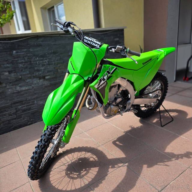 Nová Kawasaki KX 450