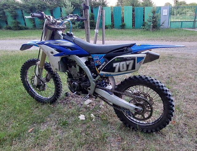 Yamaha yzf 250