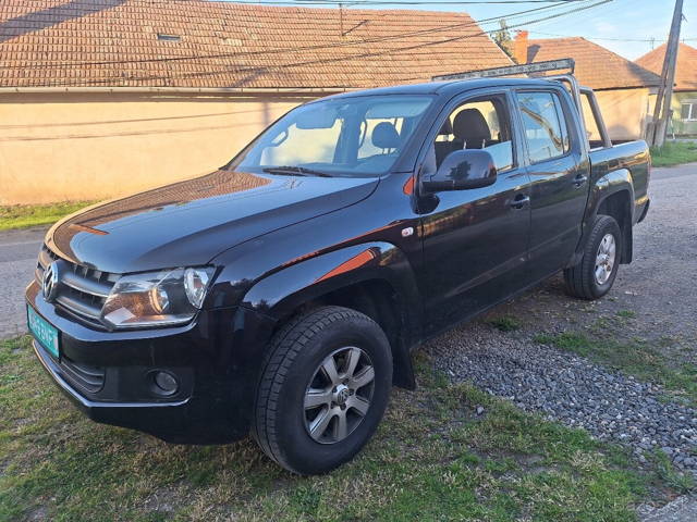 VW AMAROK 2,0 DIESEL 4X4 ŤAŽNÉ KLÍMA 120KW
