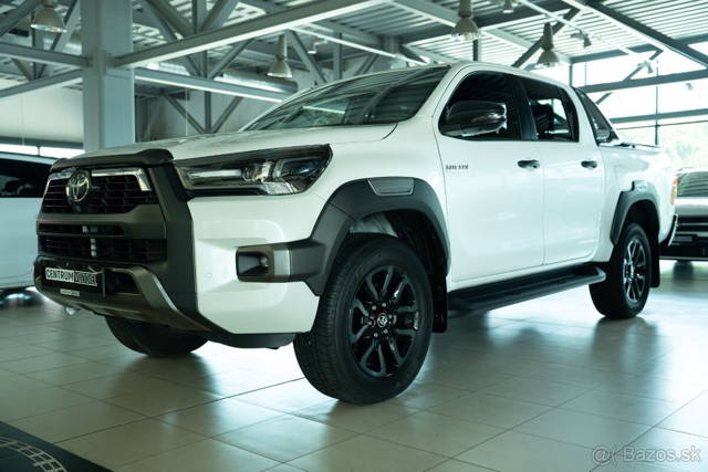 Toyota Hilux DC 2.8 I D-4D Invincible Sport 4x4 A/T