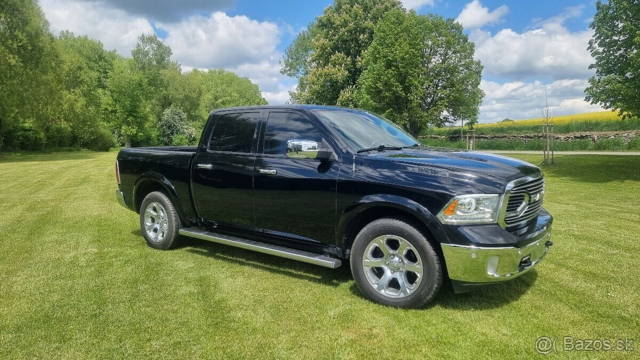 Dodge RAM 1500 Laramie