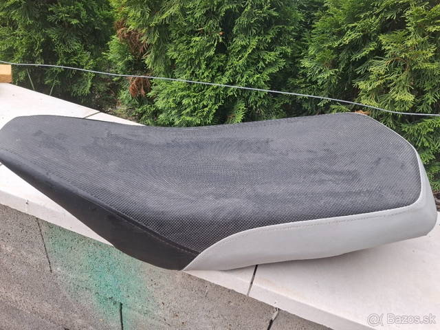 Sedadlo na bashan 250