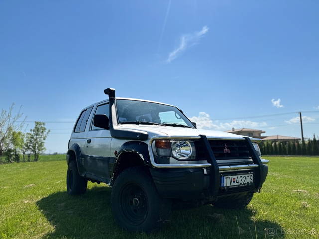 Mitsubishi Pajero Young II 2.5tdi 4x4