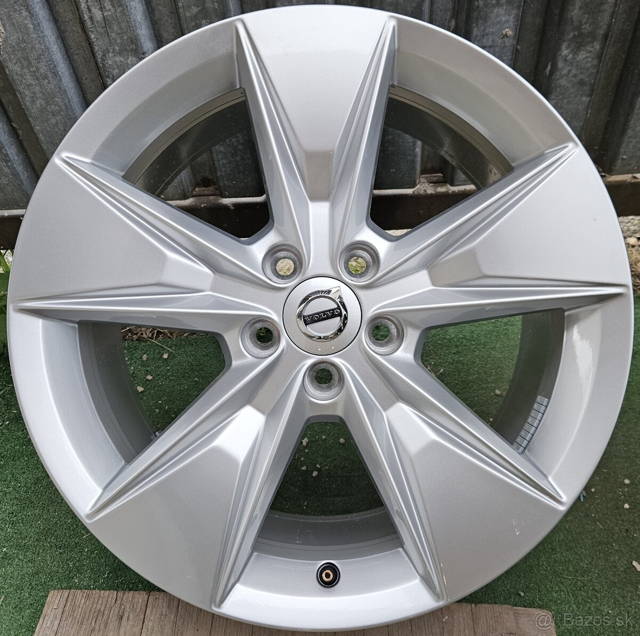 Originálne hliníkové disky VOLVO - 5x108 r18