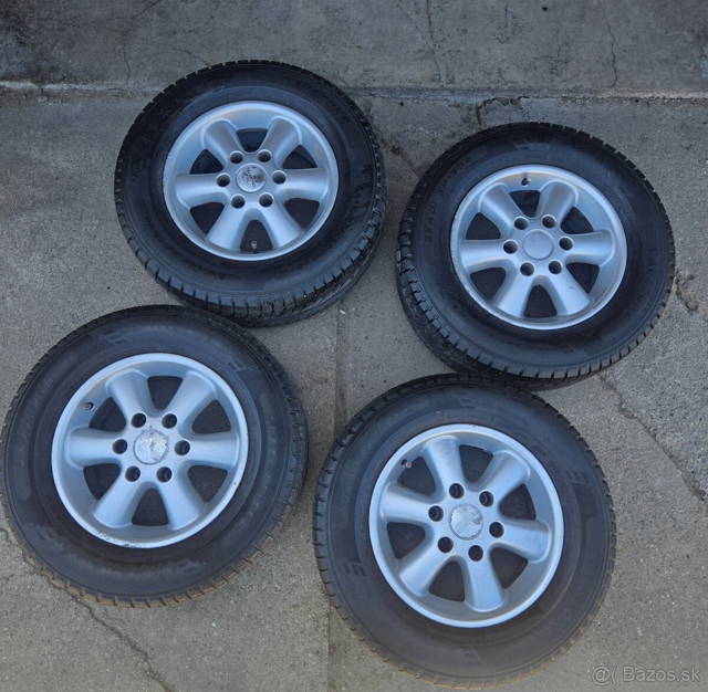 6x139,7 R16 et20 + 235/65R16C
