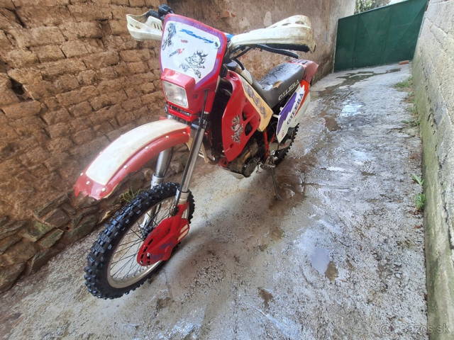 Gilera rc 600