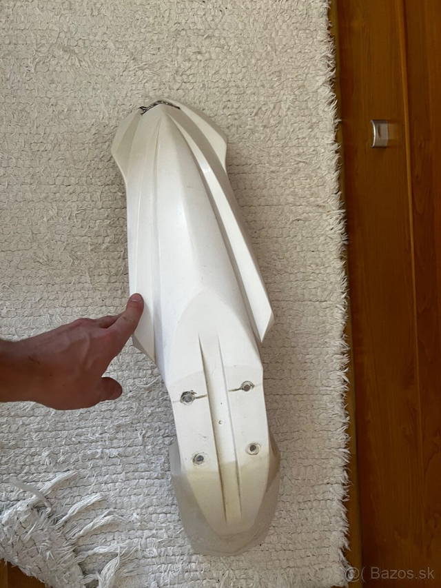 Blatník yamaha
