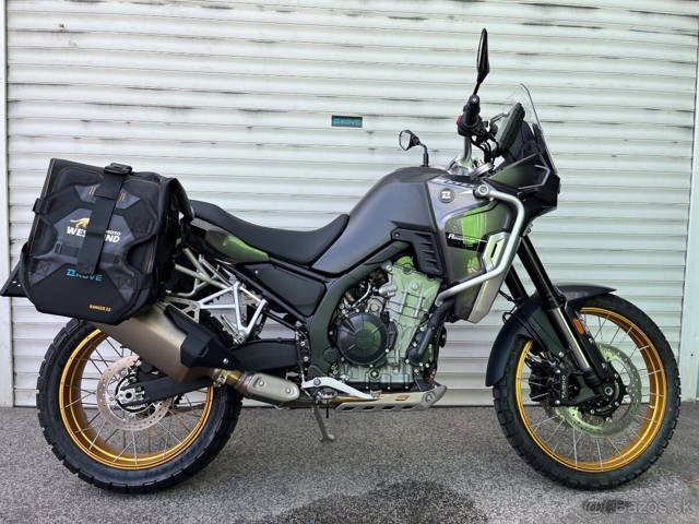 Kove 800X