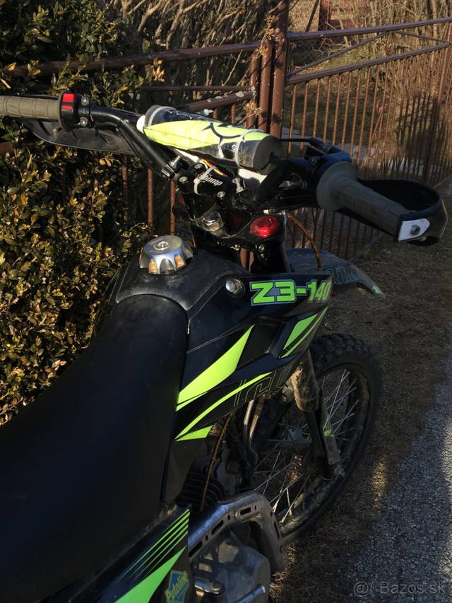 Stomp z3 140