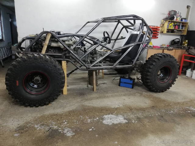 Offroad špeciál nisan patrol rb30