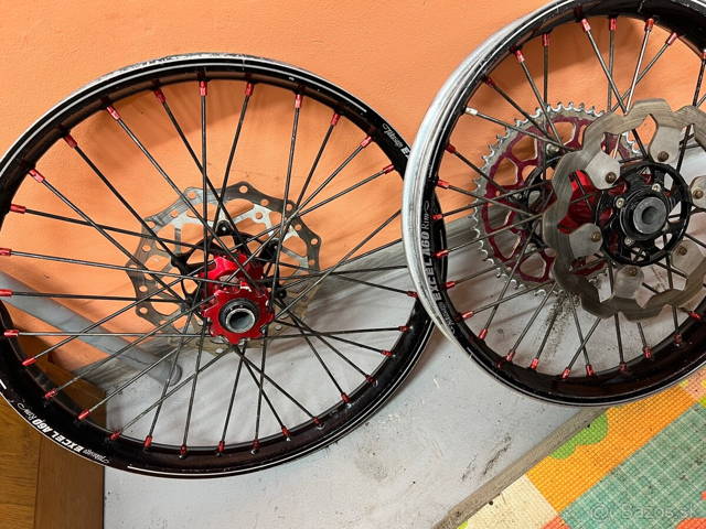 Kolesá KTM, Beta