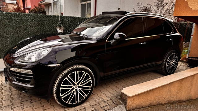 Porsche Cayenne, Nové Rozvody