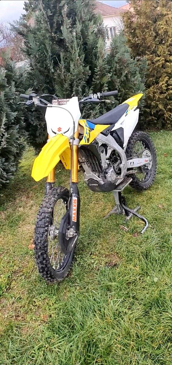 Suzuki RMZ 450 2022