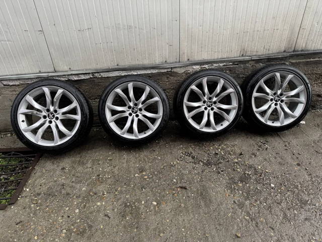 5x120 R19 Peugeot sada kolies / elektrony