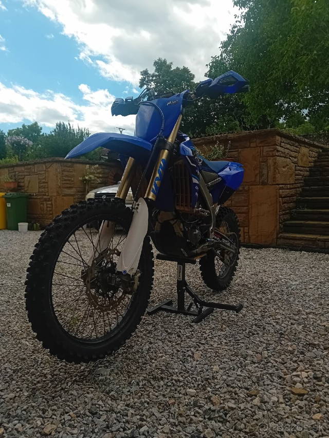 Yamaha yzf 250 2016