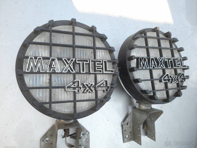 Predam Maxtel svetla