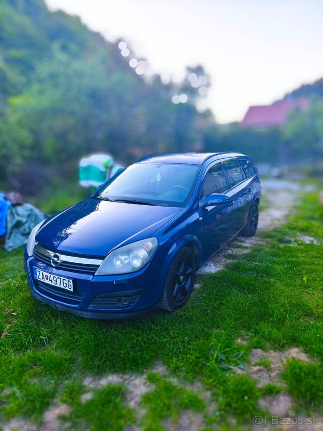 OPEL ASTRA H COMBI 1.4 16v