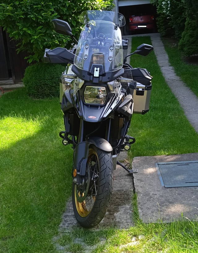 Suzuki DL 1050 XT V-Strom