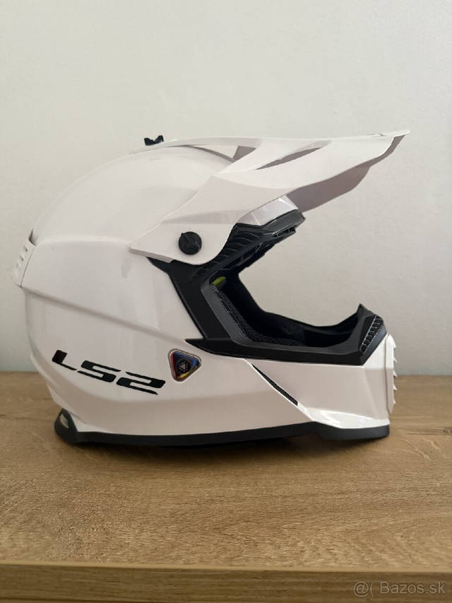 Motocross prilba