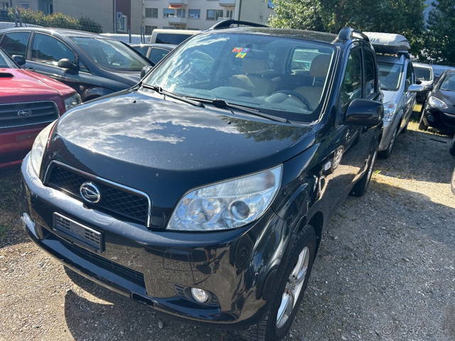Daihatsu Terios Rok 2009 ,1,5 Benzin 4x4
