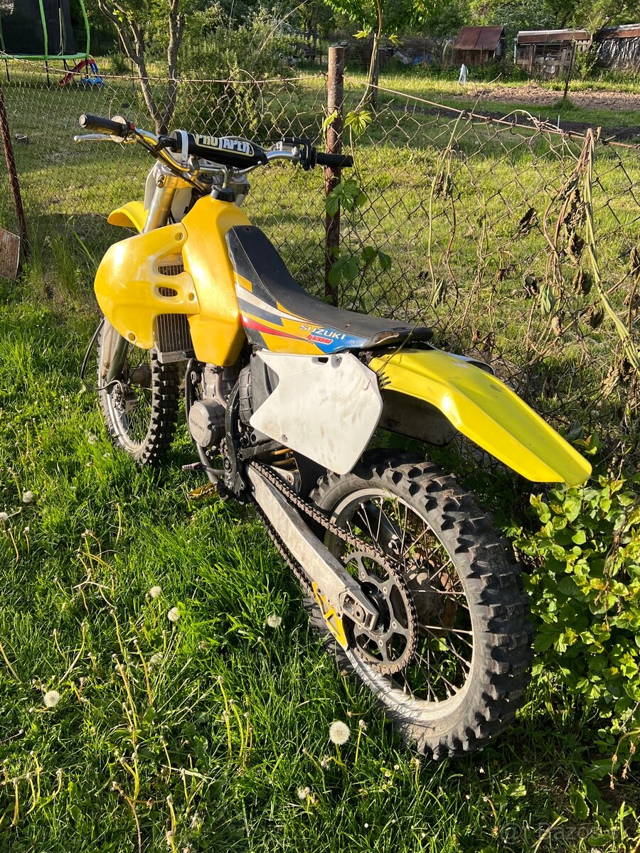 Suzuki RM 125