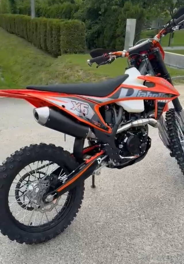 X6 300cc