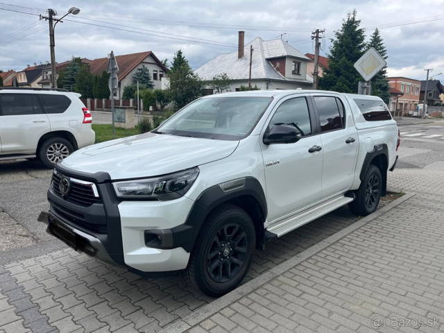 Toyota Hilux 4x4