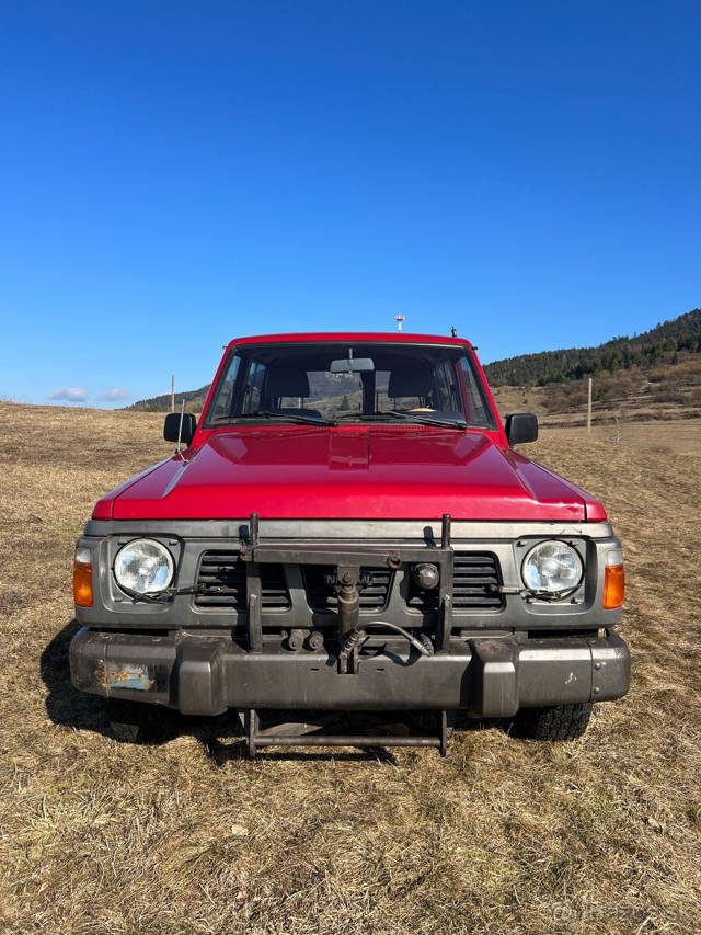 Predám Nissan patrol y60