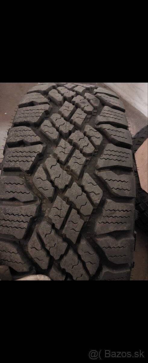 255/70r18 Goodyear Wrangler Duratrac