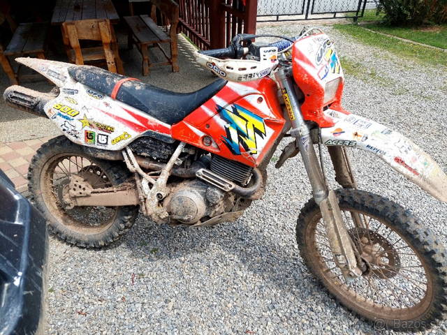 Yamaha tt 600