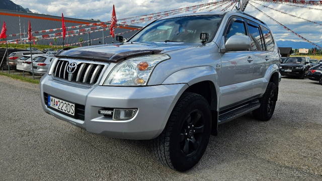 Toyota Land Cruiser 120 3.0I D-4D Lux A/T