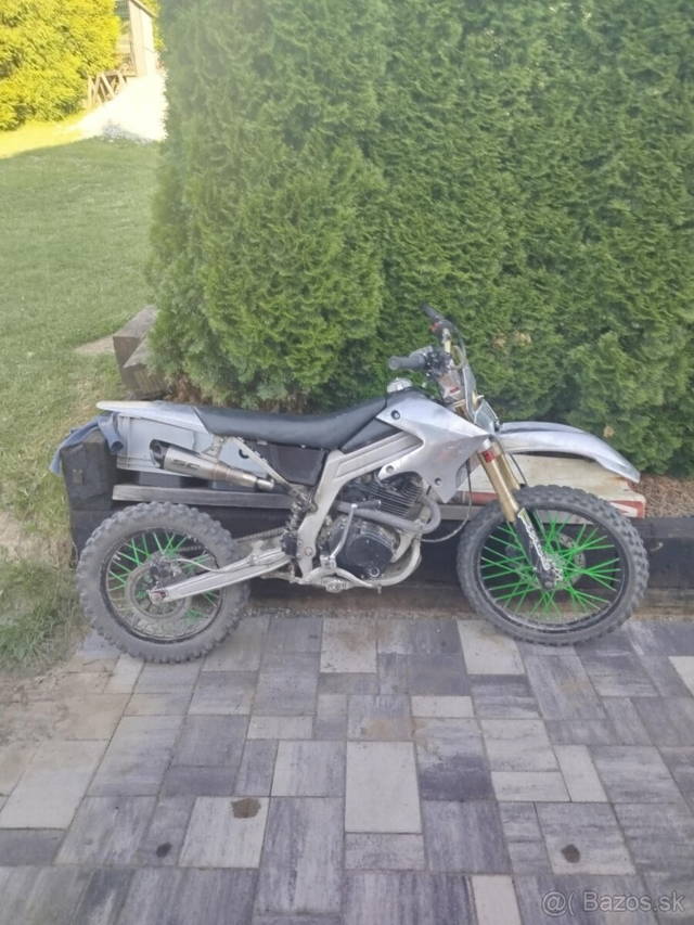 Dirtbike 250