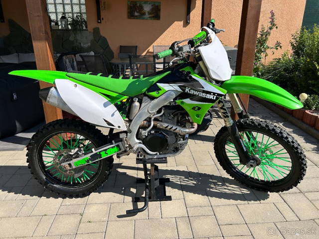 Predám Kawasaki KXF450 2010 vstrek