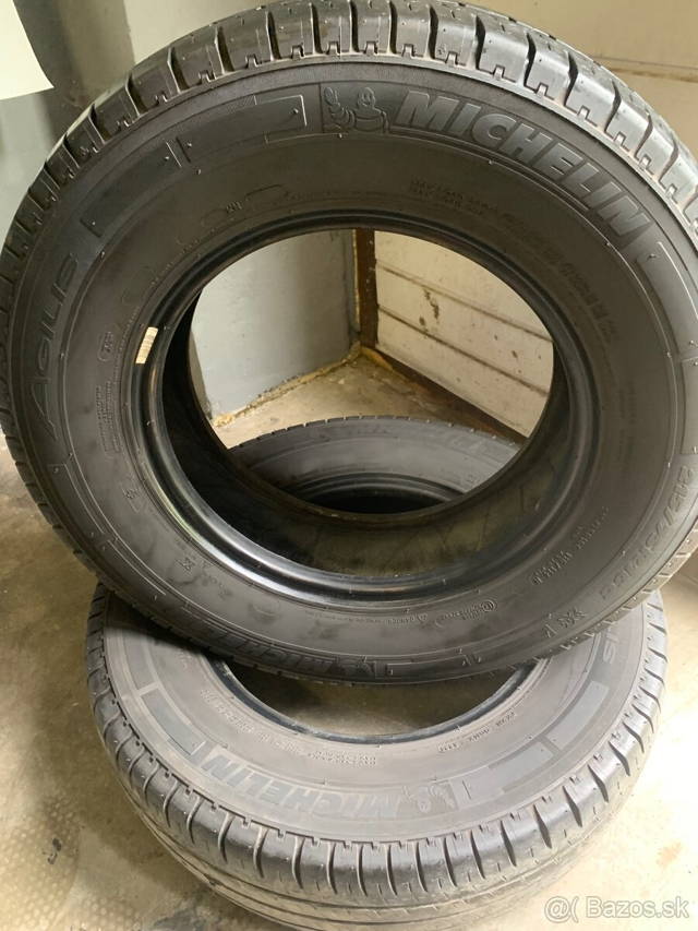 215/75 r16c