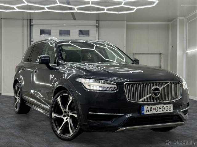Volvo XC90, T8 Twin Engine AWD plná výbava