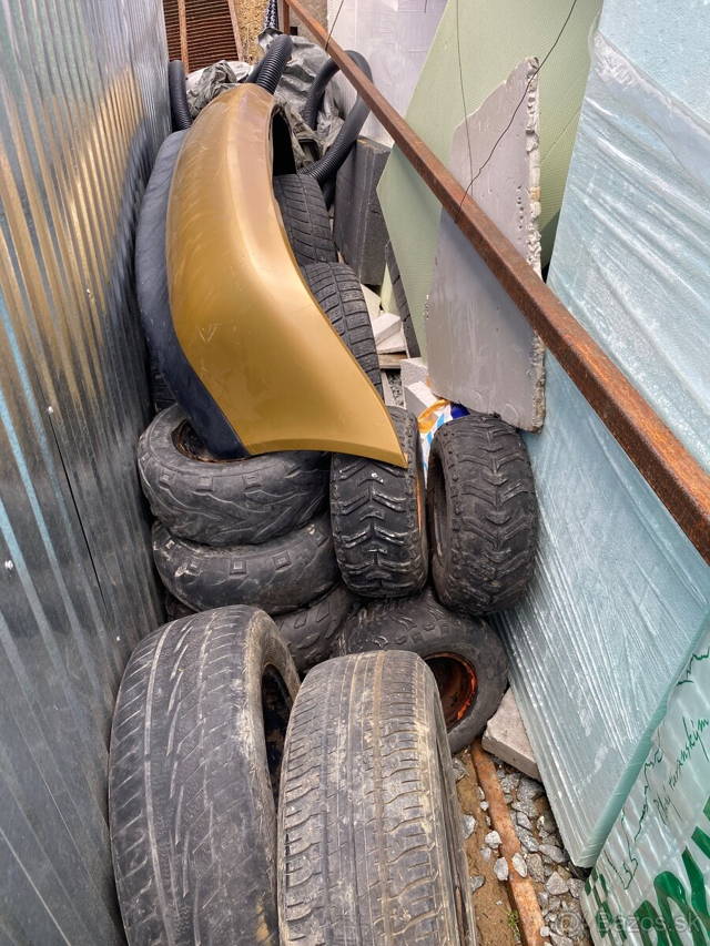 Predam motory a diely na štvorkolky, nápravy,