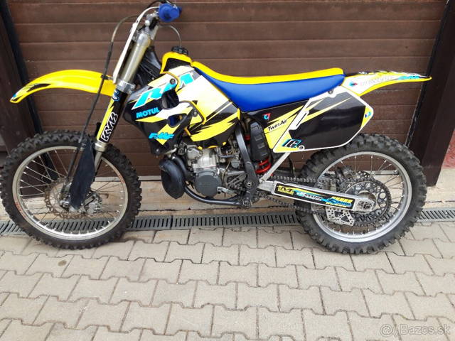 Suzuki RM 250 2T