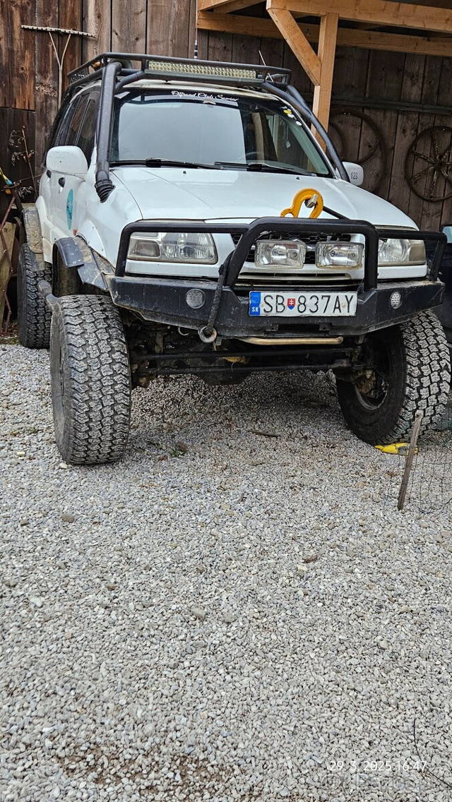 Predám offroad špeciál Suzuki grand vitara