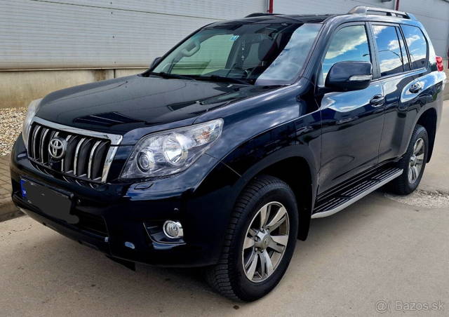 Toyota Land Cruiser 150 3.0 D-4D AT