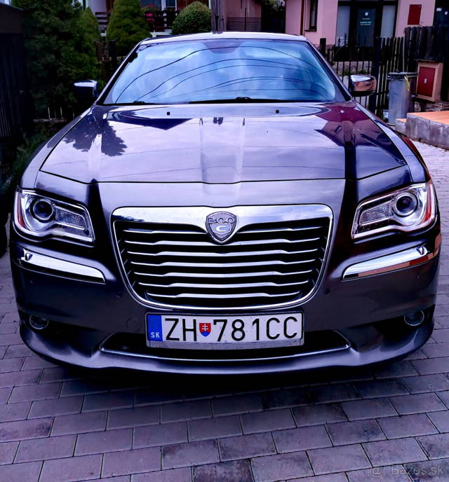 Lancia thema / chrysler 300