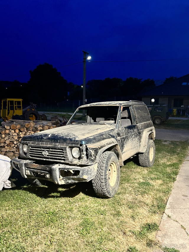 Nissan patrol y60