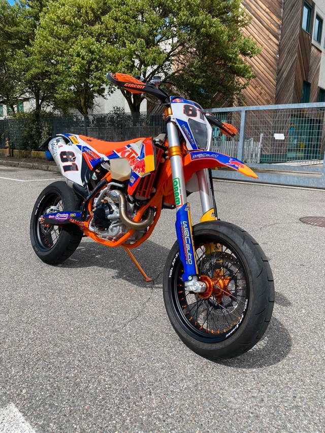 Kúpim motard