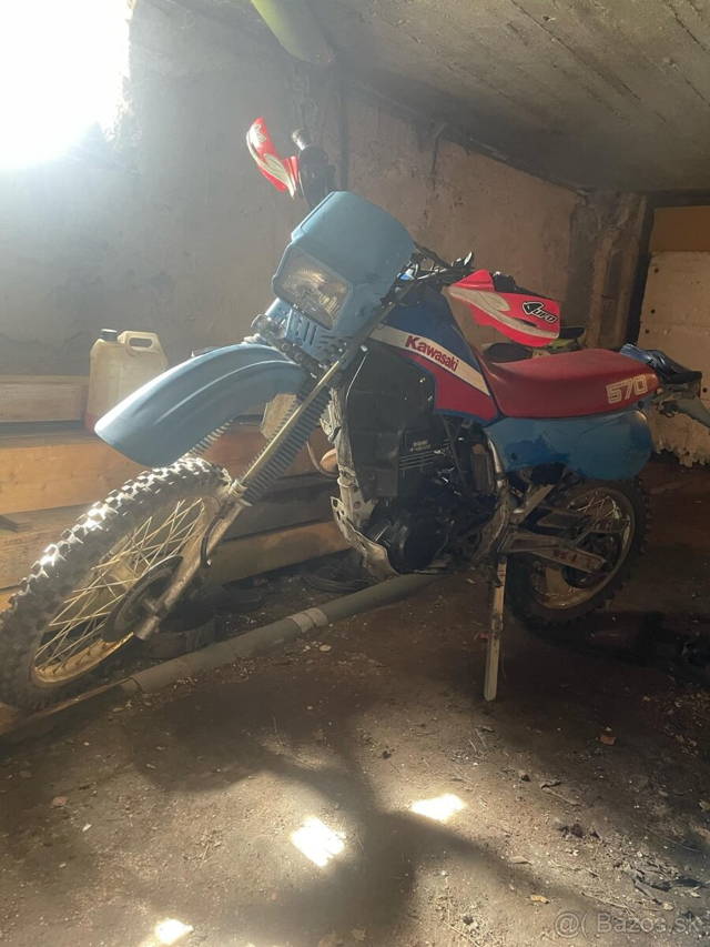 Kawasaki klr 570
